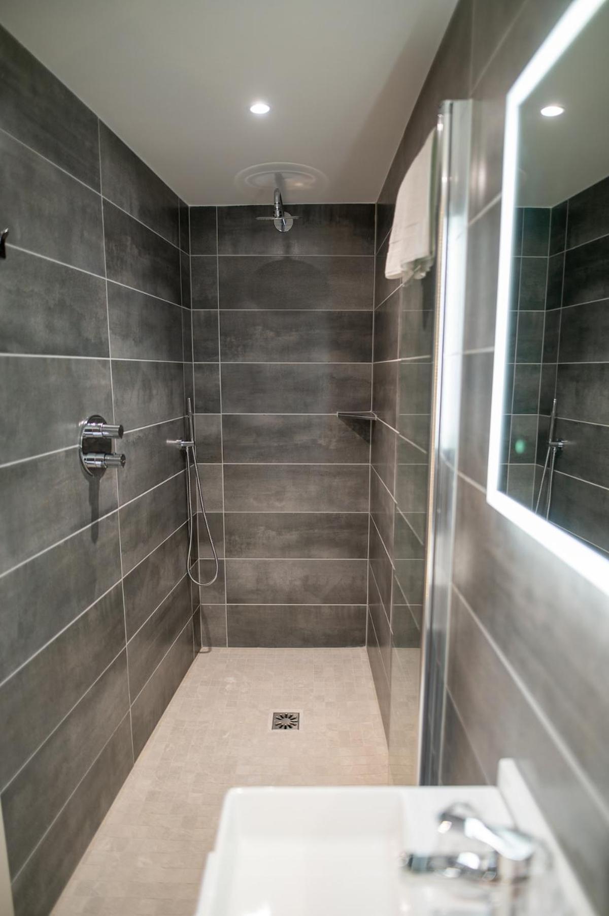 Kilkenny Suites Room photo